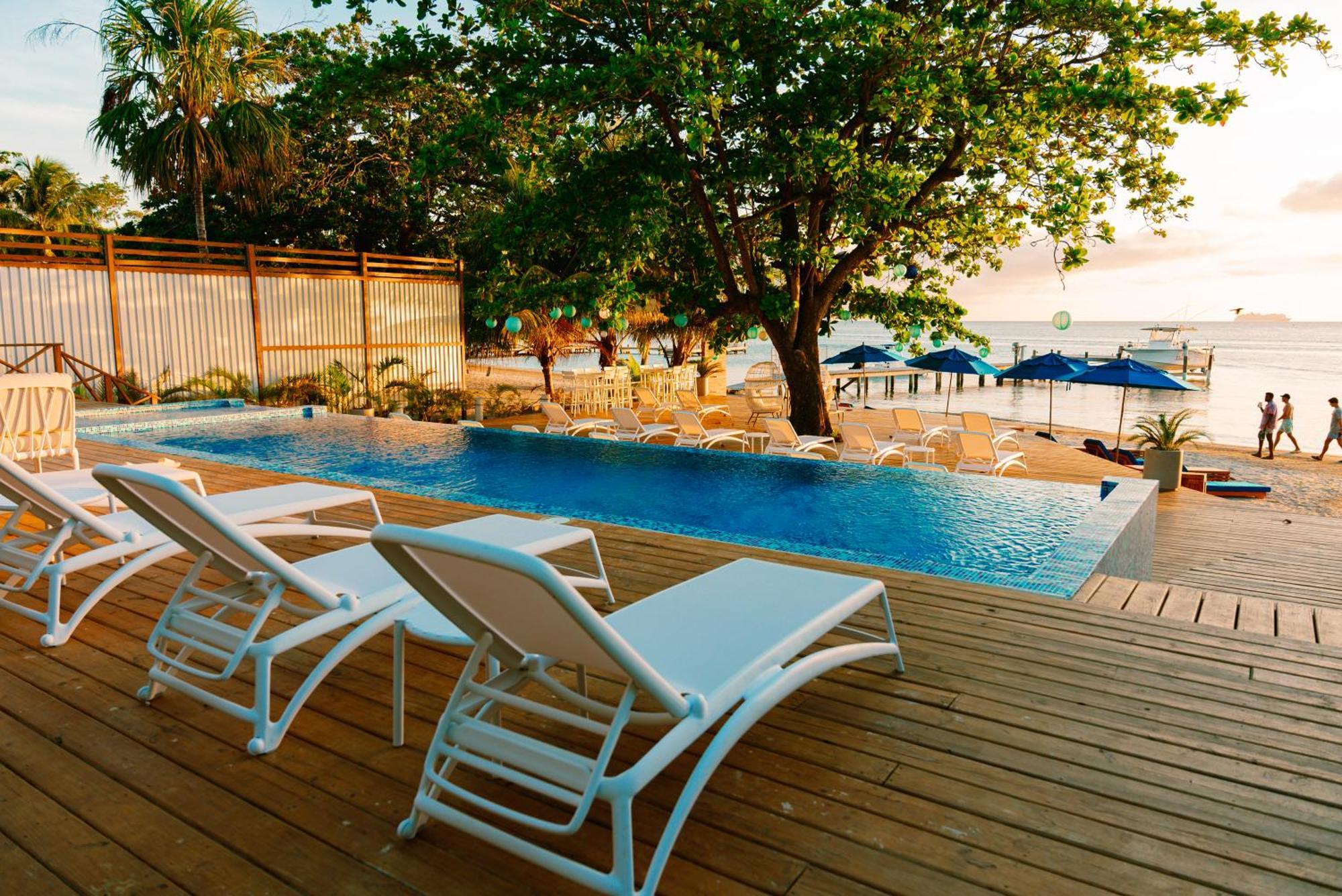 Blue Roatan Resort West Bay Kültér fotó